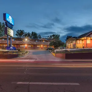 Canadas Value Chinook Station Motel